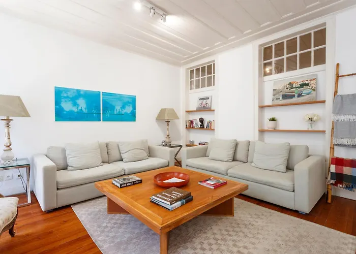 Camoes - Bairro Alto - By The Portuguese Story