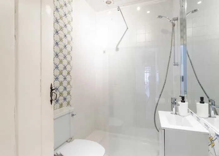 Camoes - Bairro Alto - By The Portuguese Story *