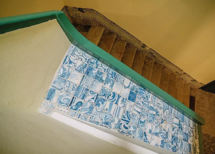 Camoes - Bairro Alto - By The Portuguese Story Lisboa