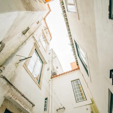 Camoes Deluxe Bairro Alto *