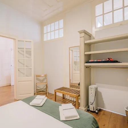 Camoes Deluxe Bairro Alto *